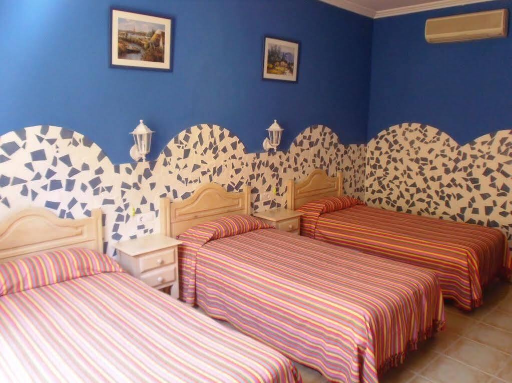 Hostal Tartessos Valencia Exterior photo